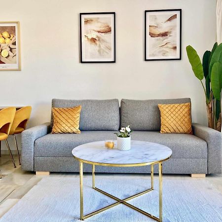 797 Holiday Rentals- Apartamento En Hotel Sunset Beach Frente Al Mar ベナルマデナ エクステリア 写真