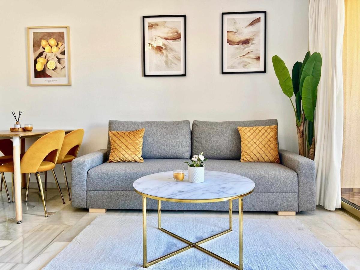 797 Holiday Rentals- Apartamento En Hotel Sunset Beach Frente Al Mar ベナルマデナ エクステリア 写真