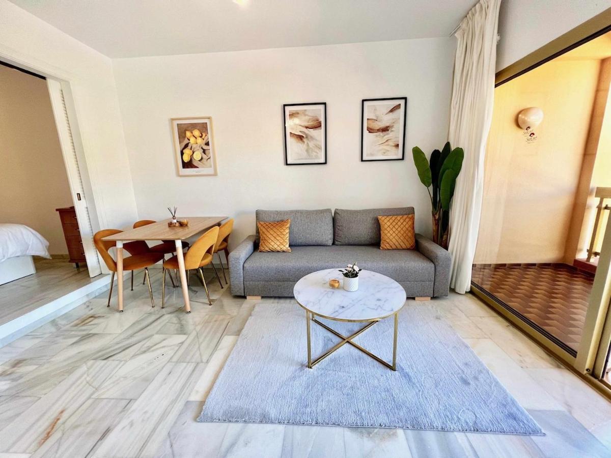 797 Holiday Rentals- Apartamento En Hotel Sunset Beach Frente Al Mar ベナルマデナ エクステリア 写真