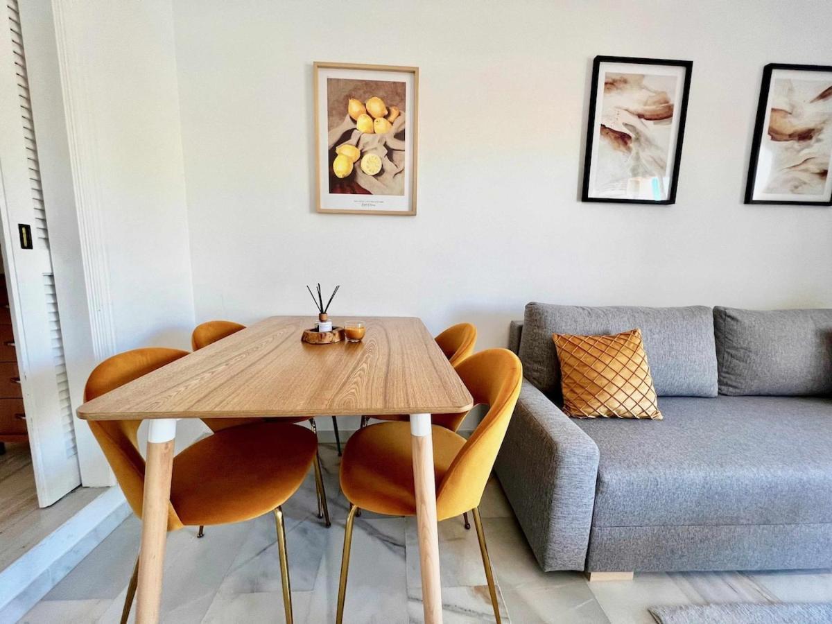 797 Holiday Rentals- Apartamento En Hotel Sunset Beach Frente Al Mar ベナルマデナ エクステリア 写真
