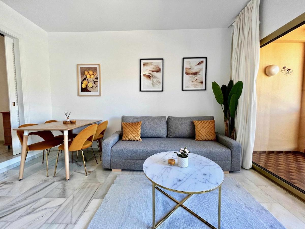 797 Holiday Rentals- Apartamento En Hotel Sunset Beach Frente Al Mar ベナルマデナ エクステリア 写真
