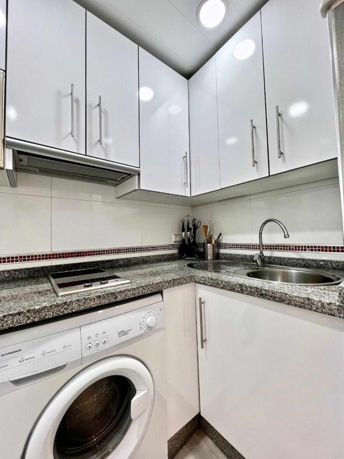 797 Holiday Rentals- Apartamento En Hotel Sunset Beach Frente Al Mar ベナルマデナ エクステリア 写真