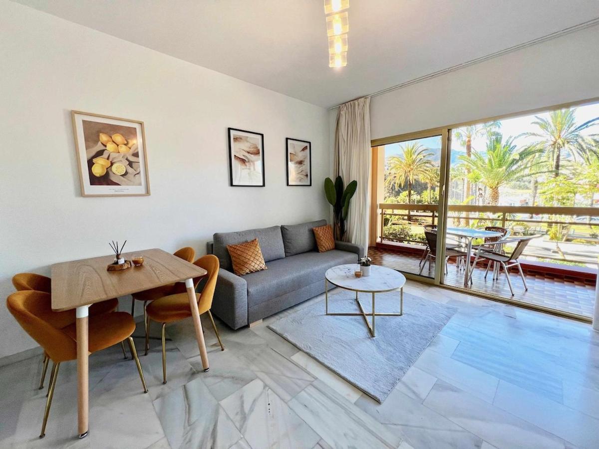 797 Holiday Rentals- Apartamento En Hotel Sunset Beach Frente Al Mar ベナルマデナ エクステリア 写真