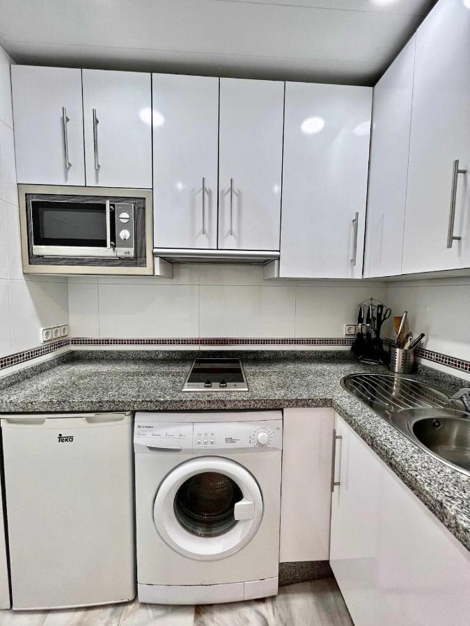 797 Holiday Rentals- Apartamento En Hotel Sunset Beach Frente Al Mar ベナルマデナ エクステリア 写真